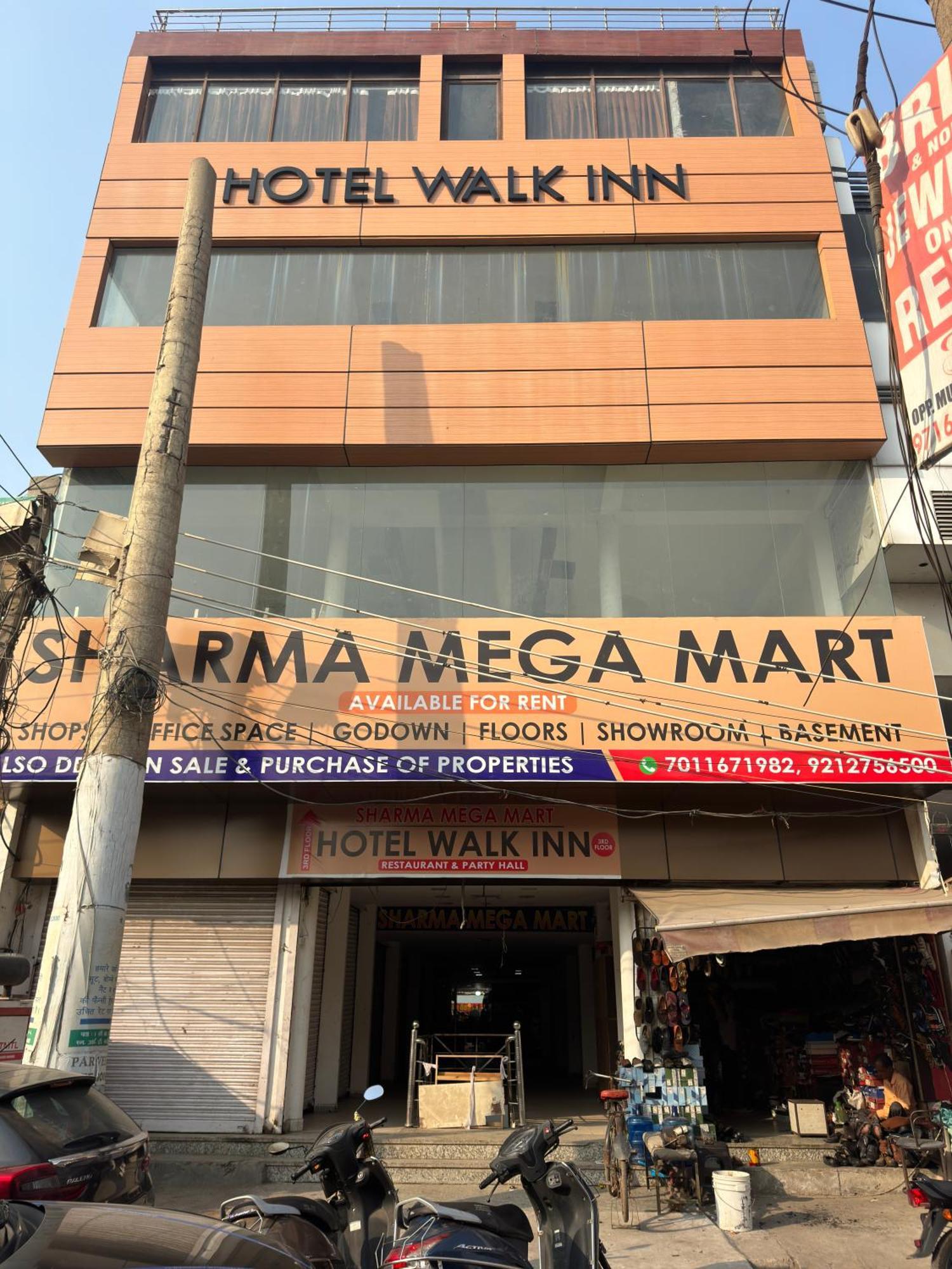 Hotel Walk Inn Faridábád Kültér fotó